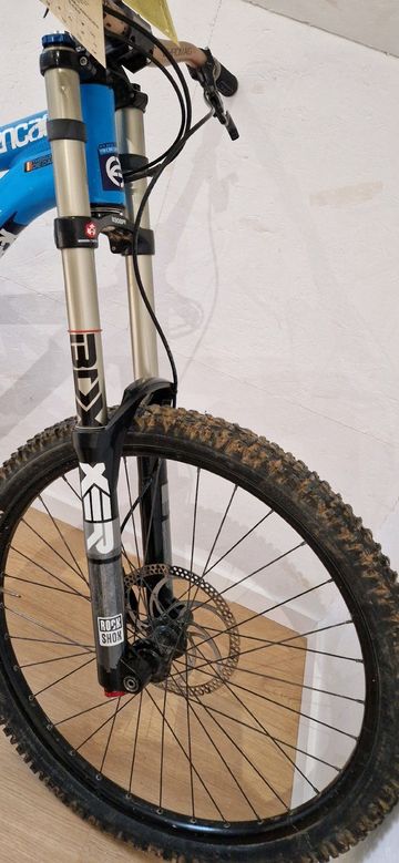 Used Commencal VIP SRAM X0 2015 Mountainbike, Blue — image 7 of 11