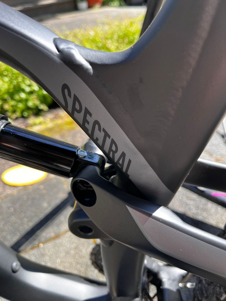 Canyon Spectral 6 2021 2021 Mountainbike d'occasion — image 10 sur 16