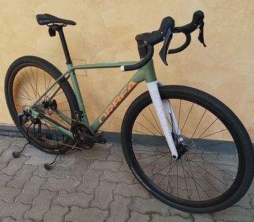 Used Orbea TERRA H30 2024 2024 Road & Gravel, Green — image 1 of 10