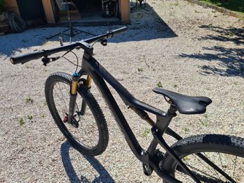 Used Orbea OIZ M-TEAM AXS 2024 2024 Mountainbike, Black, 29 — image 7 of 10