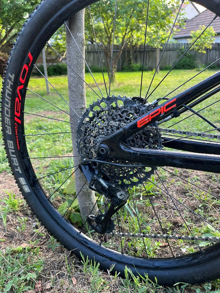 Specialized Epic Comp EVO 2019 2019 Mountainbike de segunda mano, Negro — imagen 4 de 6