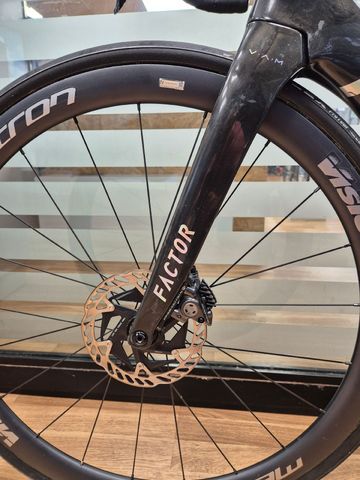 Used Factor Ostro Shimano Dura Ace Di2 2023 Road & Gravel, Black — image 12 of 15