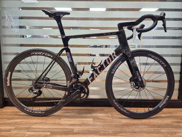 Used Factor Ostro Shimano Dura Ace Di2 2023 Road & Gravel