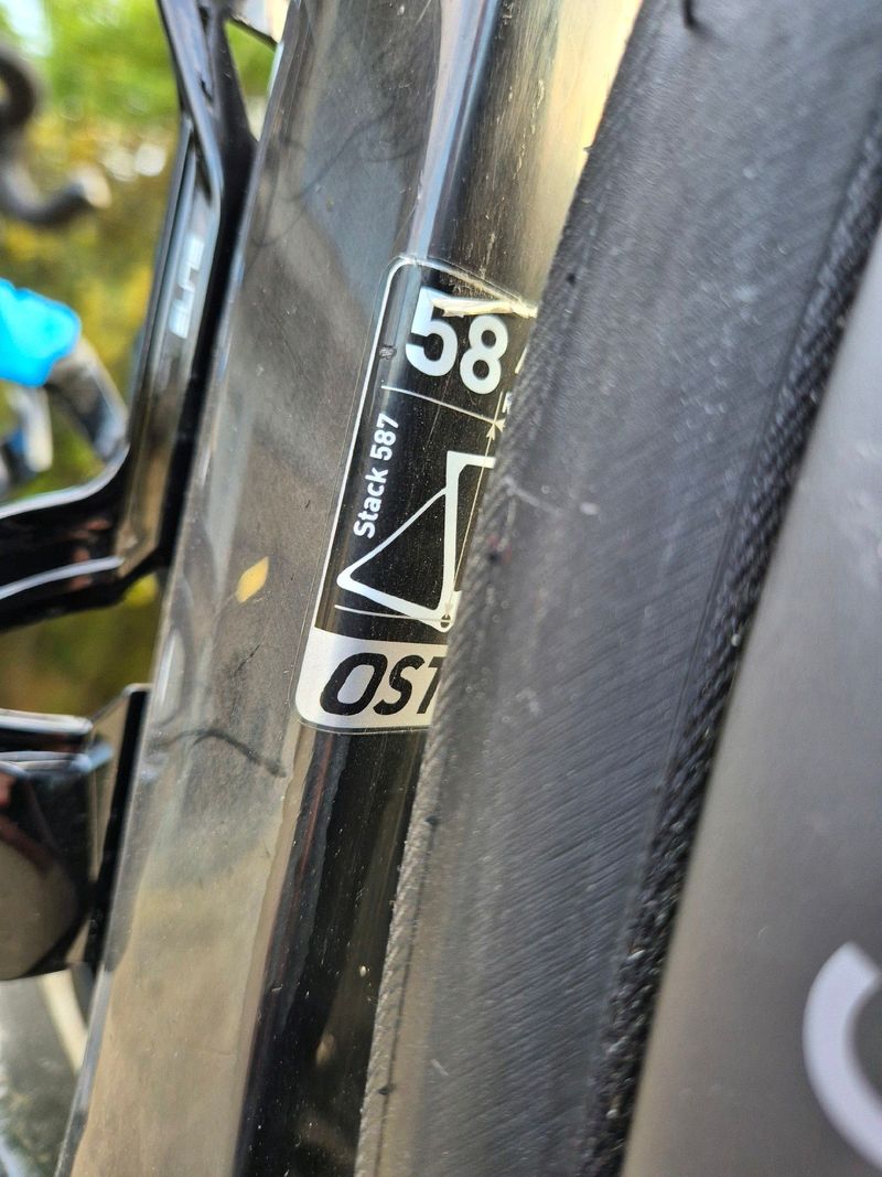 Used Factor Ostro Shimano Dura Ace Di2 2023 Road & Gravel, Black — image 10 of 15