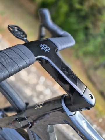 Used Factor Ostro Shimano Dura Ace Di2 2023 Road & Gravel, Black — image 13 of 15