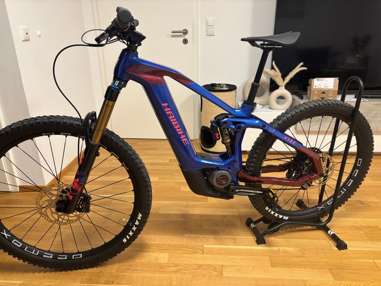 Used Haibike HYBE 11 2024 2024 Mountainbike, Blau, 29 — image 1 of 24