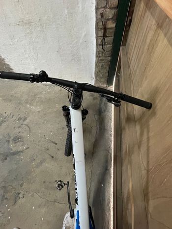 Käytetty CUBE AMS ZERO99 C:68X SL 29 2024 2024 MTB