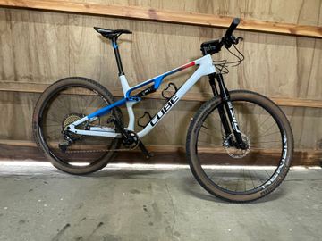 Gebrauchtes CUBE AMS ZERO99 C:68X SL 29 2024 2024 Mountainbike, Weiß, 29 — Bild 5 von 5