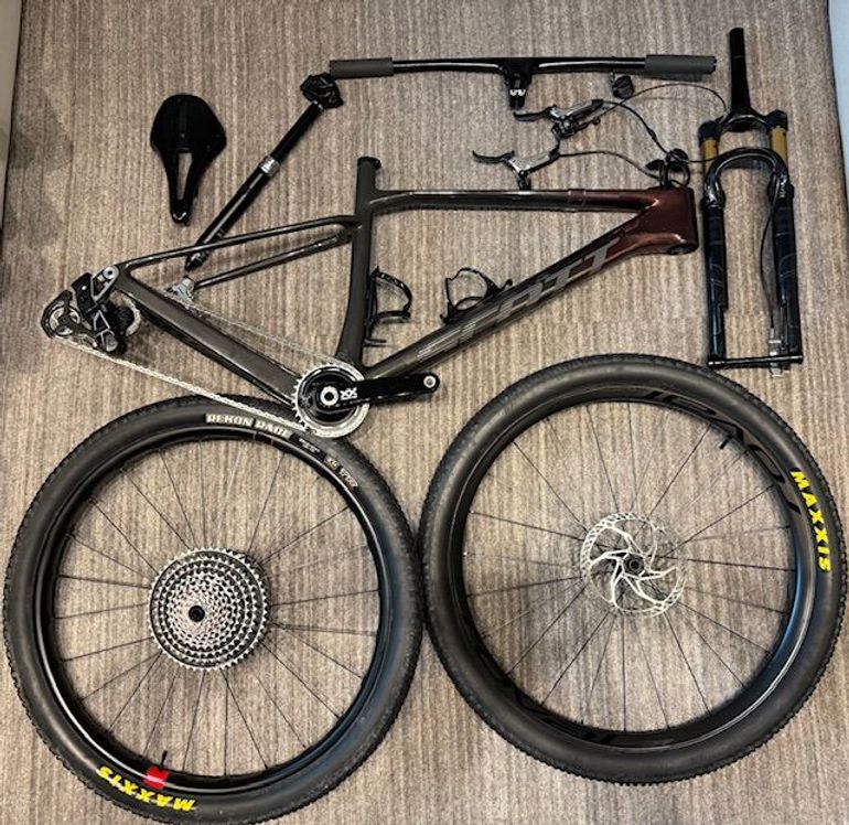 Used Scott Scale Sram Eagle Transmission XX SL 2024 Mountainbike, Black — image 2 of 6