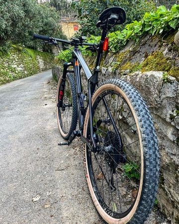 Used Focus RAVEN 8.8 2019 2019 Mountainbike, Black, 29 — image 9 of 11