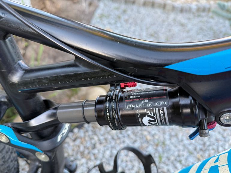 Specialized Stumpjumper Shimano Deore XT 2014 Mountainbike usato, Blu — immagine 5 di 16