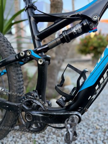 Specialized Stumpjumper Shimano Deore XT 2014 Mountainbike usato, Blu — immagine 3 di 16
