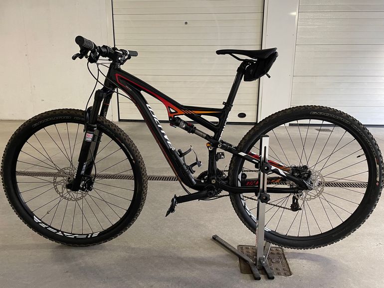 Brugt Specialized Rockshox Doc Fsr 2014 Mountainbike — billede 5 af 7