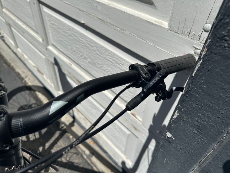 Used Stanton Stanton Custom Shimano SLX 2023 Mountainbike, Light Gray — image 8 of 9