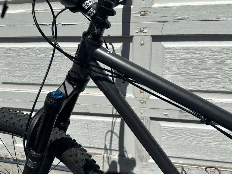 Used Stanton Stanton Custom Shimano SLX 2023 Mountainbike, Light Gray — image 5 of 9