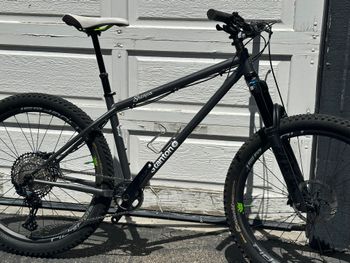 Used Stanton Stanton Custom Shimano SLX 2023 Mountainbike, Light Gray — image 1 of 9