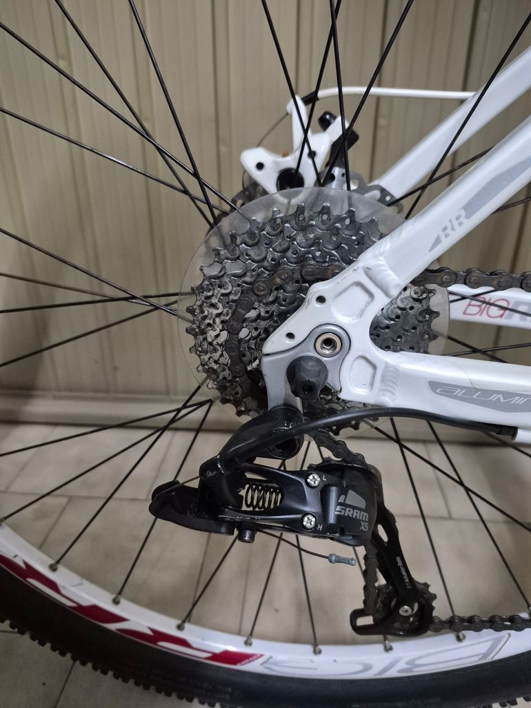 Used B’TWIN Rockrider RR 5.3 Tg. L 2020 Mountainbike, White — image 2 of 9