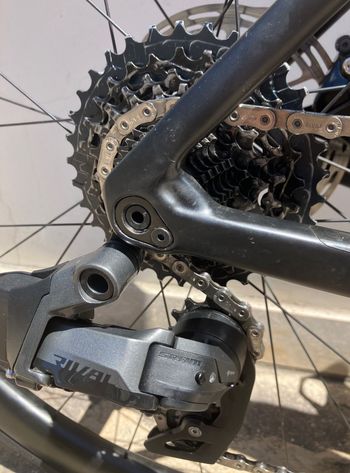 Colnago V3-RS 2021 Road & Gravel usato, Nero — immagine 10 di 14