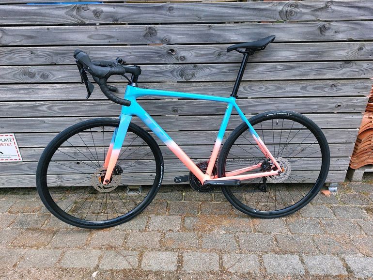 Used Trek Émonda ALR 5 2023 2023 Road & Gravel, Blue — image 2 of 9