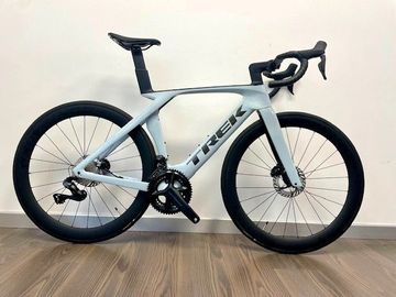 Brugt Trek Madone SL 7 Gen 7 2024 2024 Road & Gravel — billede 2 af 5