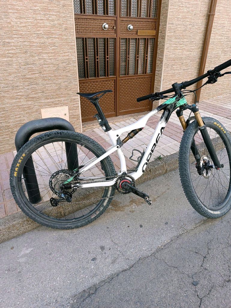 Orbea OIZ M PRO 2022 2022 Mountainbike d'occasion — image 4 sur 5