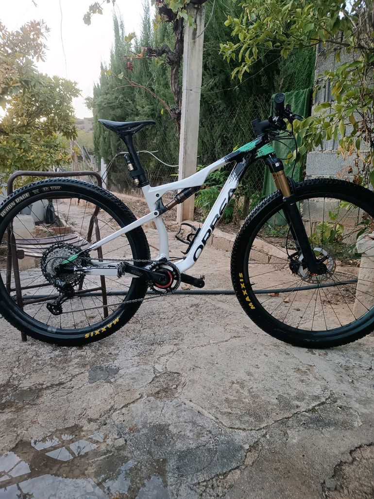 Orbea OIZ M PRO 2022 2022 Mountainbike d'occasion — image 2 sur 5