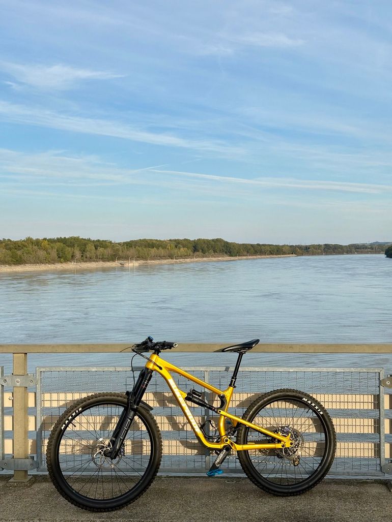 Używany Nukeproof Mega 297 Alloy Pro 2024 2024 Mountainbike — zdjęcie 2 z 4
