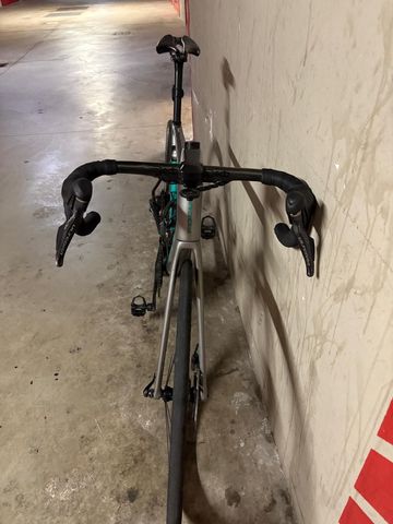 Brugt Focus IZALCO MAX DISC 8.7 2020 2020 Road & Gravel — billede 2 af 5