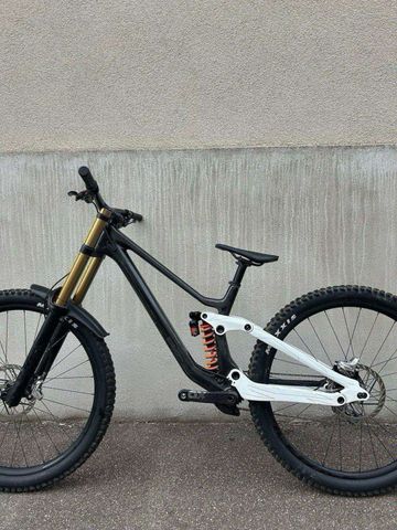 Brugt Scott Gambler 900 Tuned 2022 2022 Mountainbike — billede 2 af 9