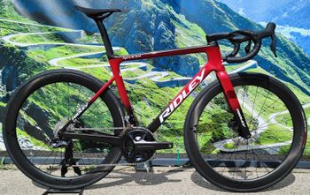 Used Ridley Falcn RS - Shimano Ultegra DI2 2x12sp 2023 2023 Road & Gravel, Red — image 4 of 13