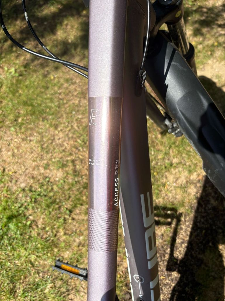 Used CUBE ACCESS WS PRO 2023 2023 Mountainbike, Purple, 27.5, 29 — image 6 of 6