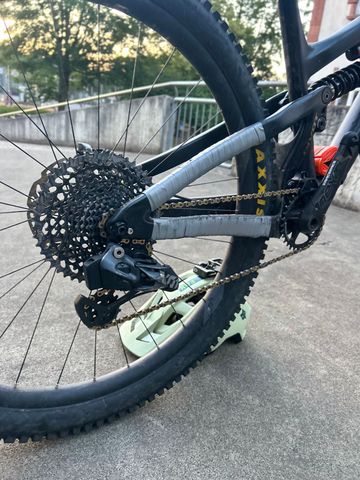 Brugt Pivot Fierbird 2020 2020 Mountainbike — billede 15 af 25