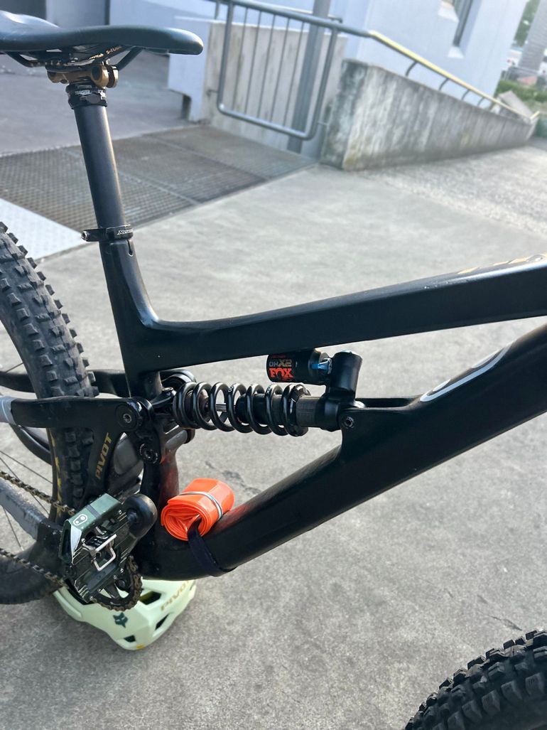 Brugt Pivot Fierbird 2020 2020 Mountainbike — billede 6 af 25