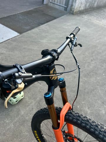 Brugt Pivot Fierbird 2020 2020 Mountainbike — billede 10 af 25