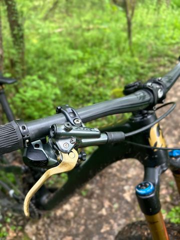 Brugt Pivot Fierbird 2020 2020 Mountainbike — billede 7 af 25
