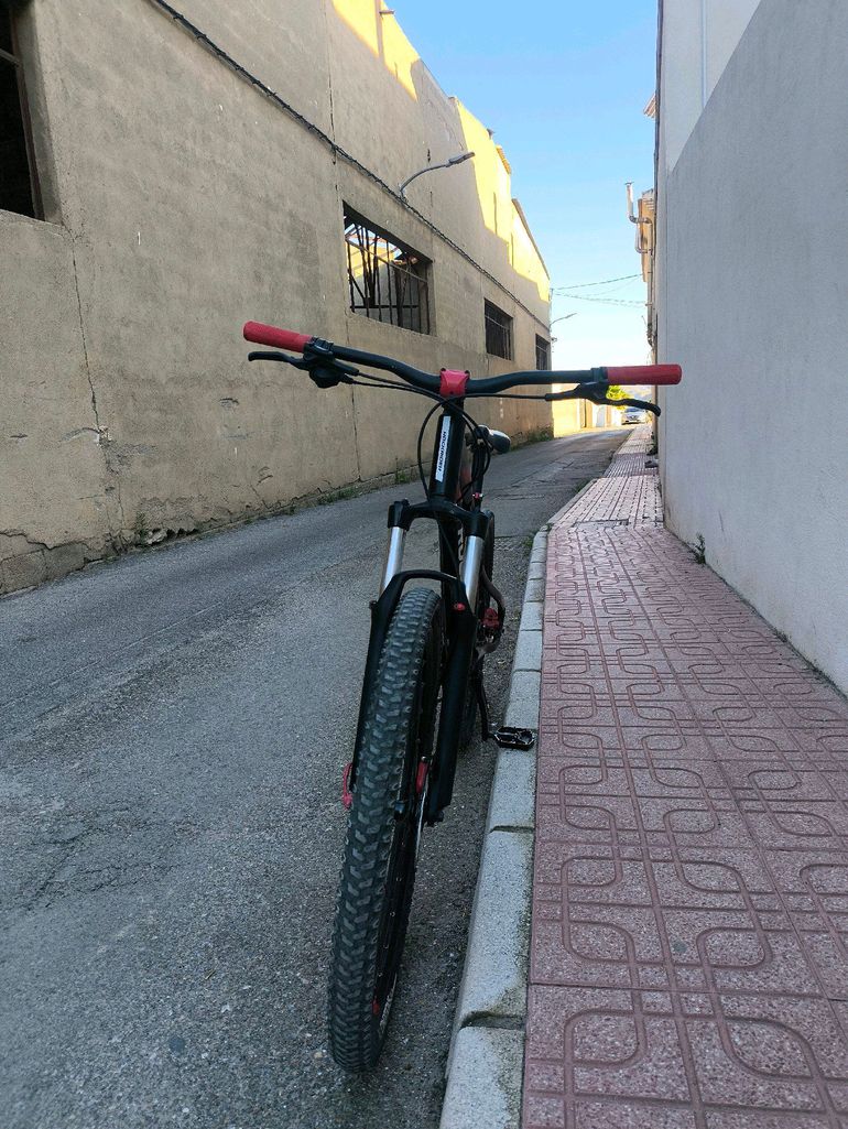 Used ROCKRIDER St 530s 2022 Mountainbike, Black, 27.5 (650B) — image 3 of 6