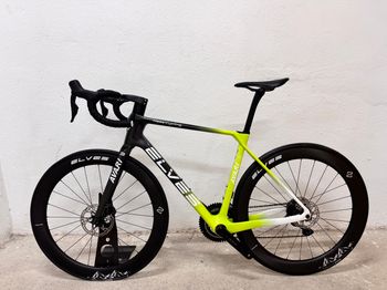 Used Elves Avari Pro Expert 2024 Road & Gravel, White — image 10 of 13