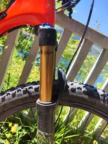 Tweedehands Orbea OCCAM TR M-LTD 2018 2019 Mountainbike — afbeelding 2 van 9