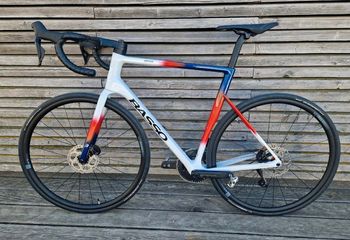 Used Basso ASTRA 2025 SHIMANO 105 Di2 2025 Road & Gravel