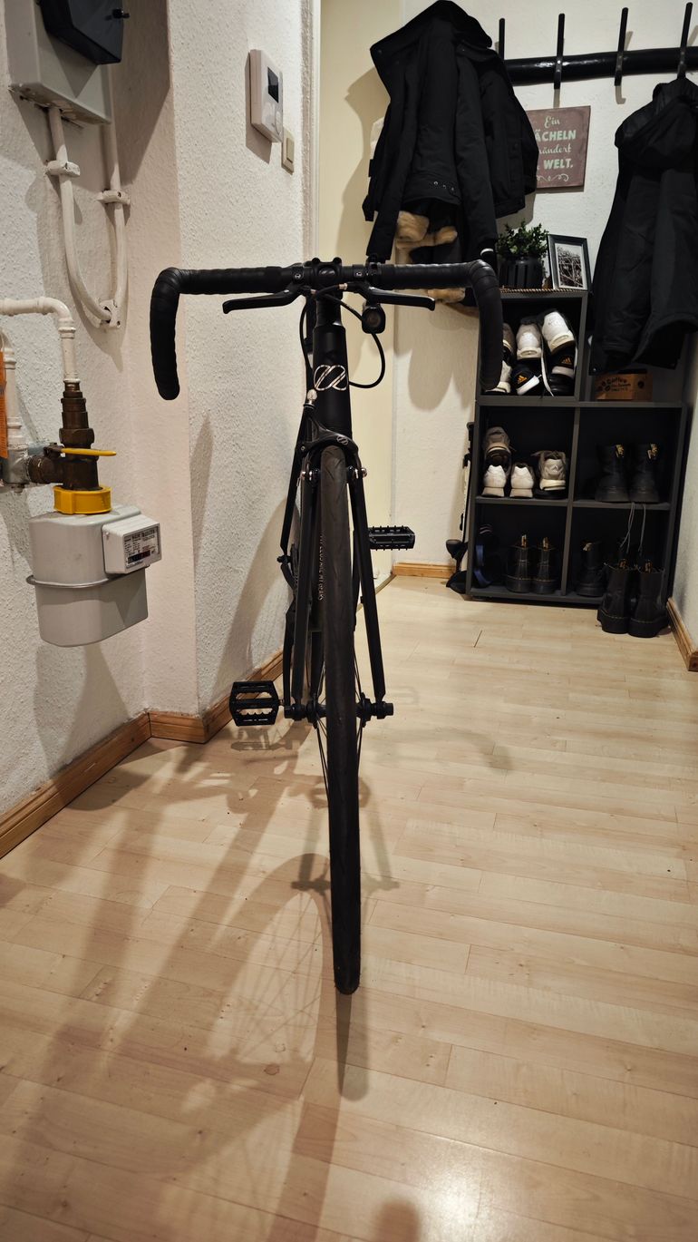 Used 8Bar KRZBERG V7 2023 Road & Gravel, Black — image 6 of 9