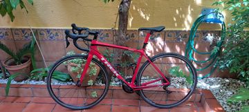Trek Émonda SL 6 2020 2020 Road & Gravel usato, Rosso — immagine 1 di 5