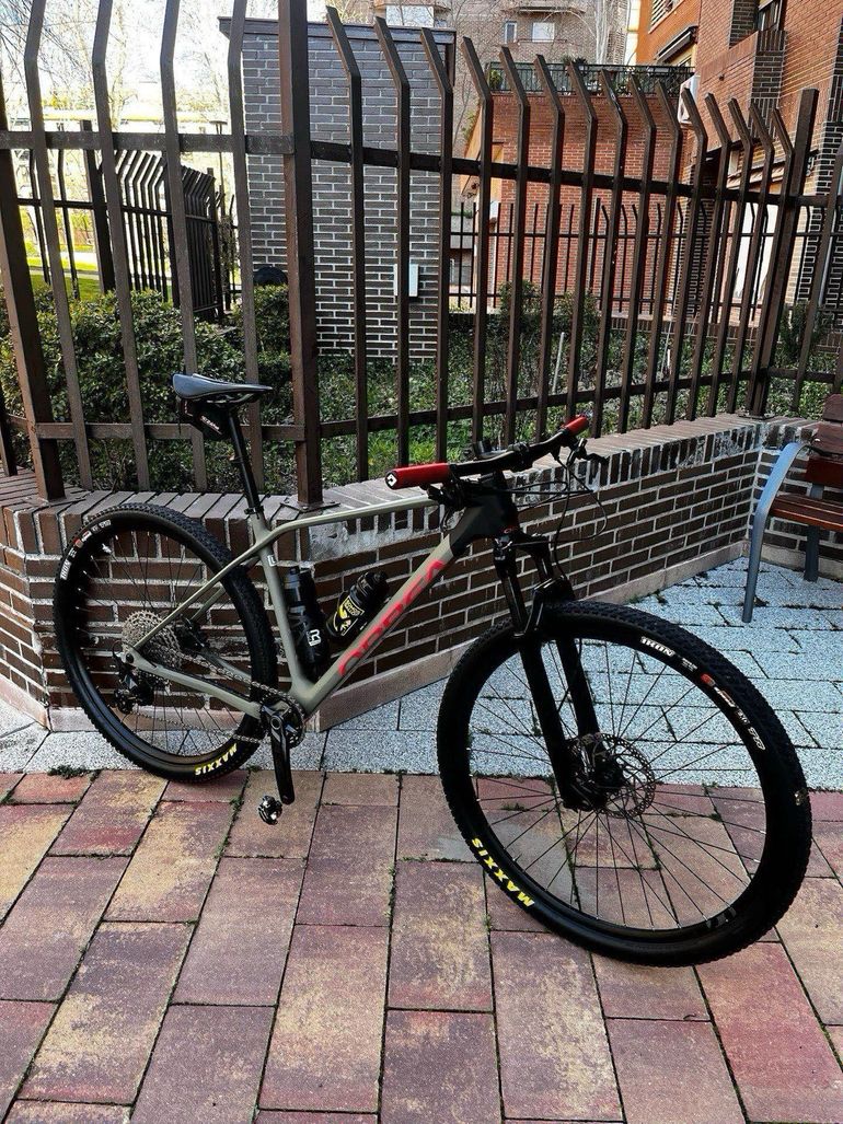 Gebrauchtes Orbea ALMA M50 2022 2022 Mountainbike, Grün, 29 — Bild 6 von 6