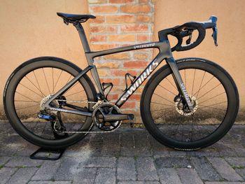 Used Specialized Tarmac Frameset 2022 Road & Gravel, Black — image 6 of 9