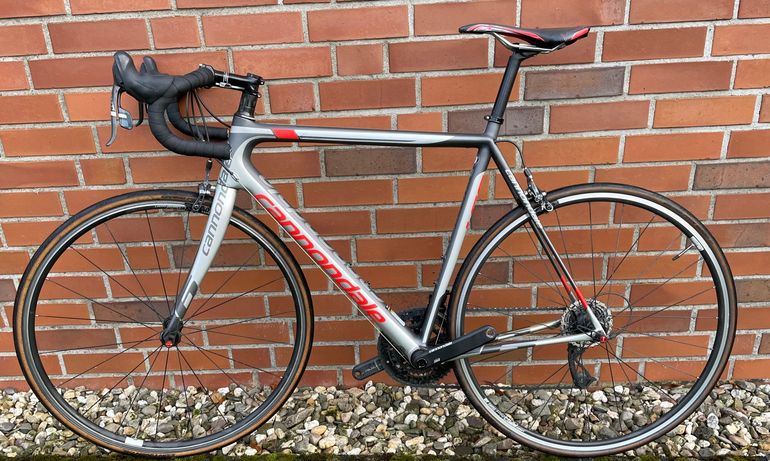 Cannondale SuperSix Evo Carbon Force Racing Edition 2015 Road & Gravel d'occasion — image 2 sur 10