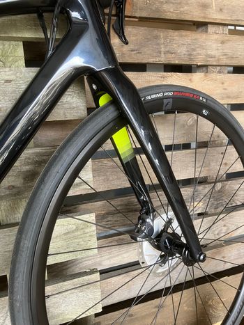 Gebrauchtes Cannondale Synapse Shimano 105 2024 Road & Gravel, Schwarz — Bild 8 von 9