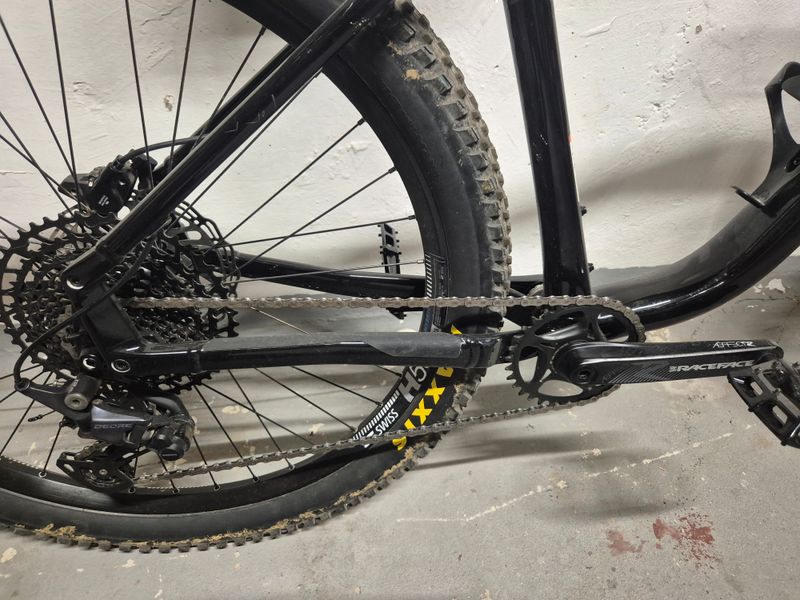 Salsa Coustom Made 2022 Mountainbike usato, Nero — immagine 2 di 3