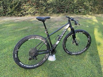 Used Canyon Exceed CF SL 7.0 2020 2020 Mountainbike, Black, 29 — image 6 of 6