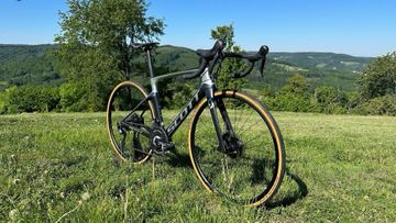 Brugt Scott Foil 20 disc silver/black 2019 2019 Road & Gravel — billede 2 af 17
