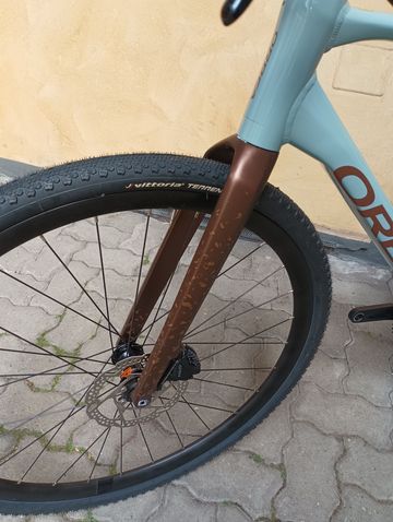Used Orbea TERRA H40 2024 2024 Road & Gravel, Light Gray — image 4 of 9