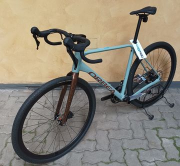 Used Orbea TERRA H40 2024 2024 Road & Gravel, Light Gray — image 2 of 9